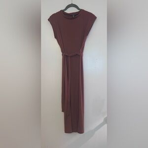 Elegant Brown Midi Dress